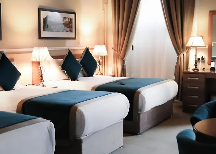 Charles Stewart GuesthouseAirport Hotel